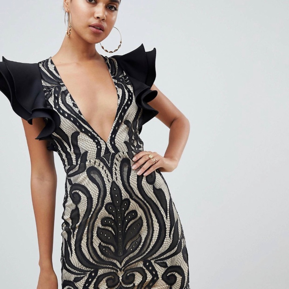 Dress by PrettyLittleThing